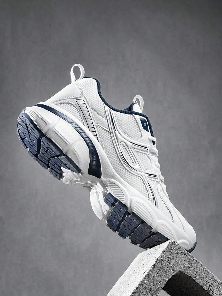 Komfortable sneakers Hvit